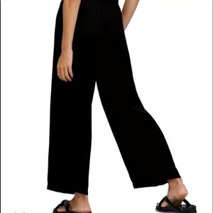 Lightweight corduroy wide pants by Velvet